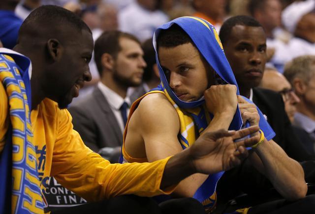 鲁尔：多特小将科尔-坎贝尔就转会接触了中日德兰和图尔贝里（鲁尔：多特新星科尔-坎贝尔已就转会与中日德兰、图尔贝里展开接触）